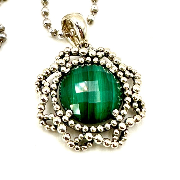Lagos Caviar Malachite & silver Pendant Necklace - Picture 4 of 10